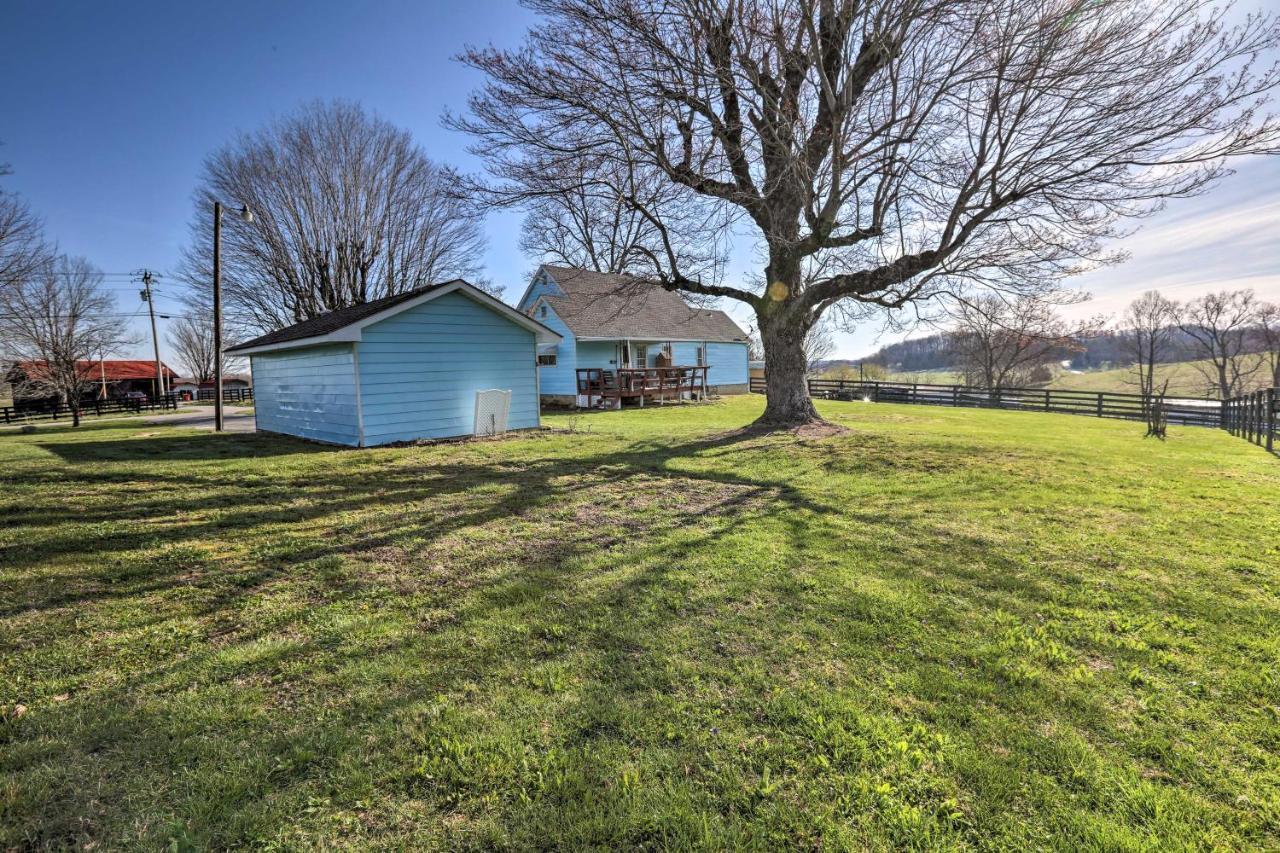 Charming East Bernstadt Retreat Less Than 6 Acre Farm! Exterior photo